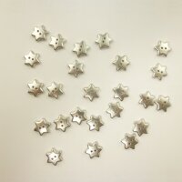 24 silberne Sternenknöpfe (echt versilbert)