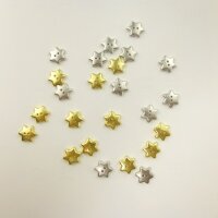 24 Sternenknöpfe in Gold / Silber (12/12 Stück)